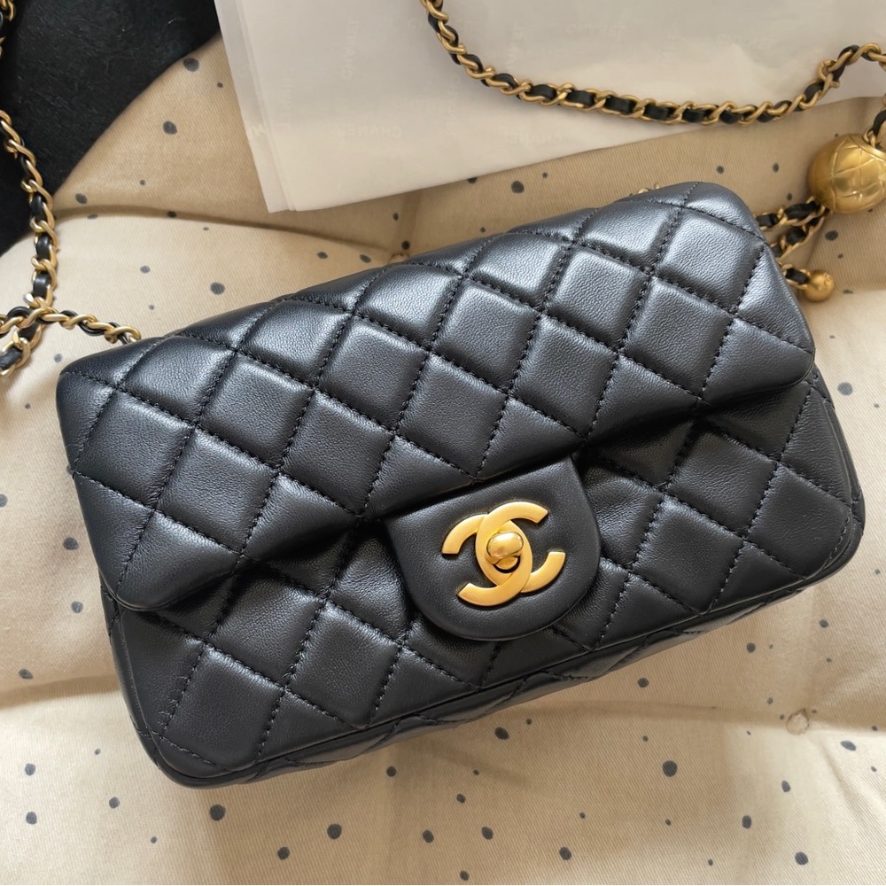 Authentic Chanel 21B mini rectangle pearl crush